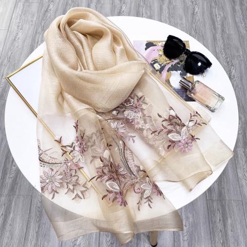 (米色)桑蠶絲刺繡薄款披肩圍巾